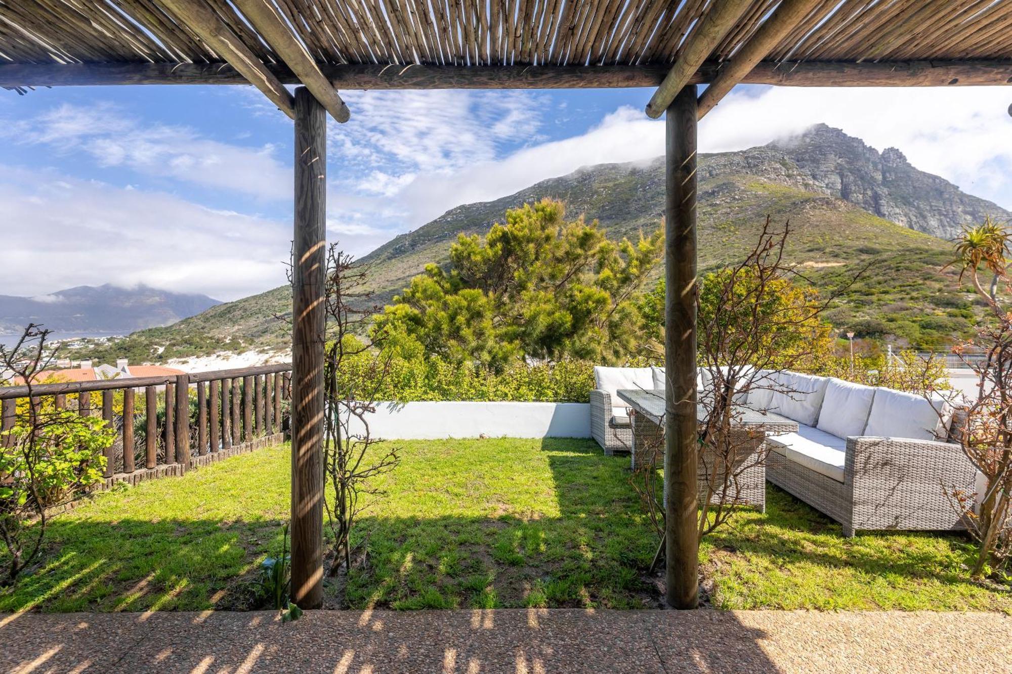 Sunsets On Little Lion's Head Apartment *